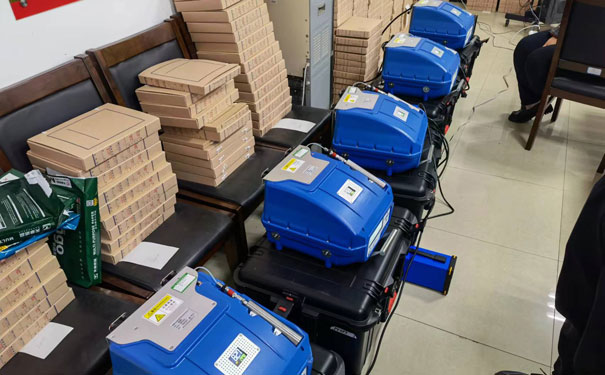 秦皇島生態(tài)環(huán)境局-PF-300非甲烷總烴分析儀交付驗收 秦皇島生態(tài)環(huán)境局-PF-300非甲烷總烴分析儀交付驗收